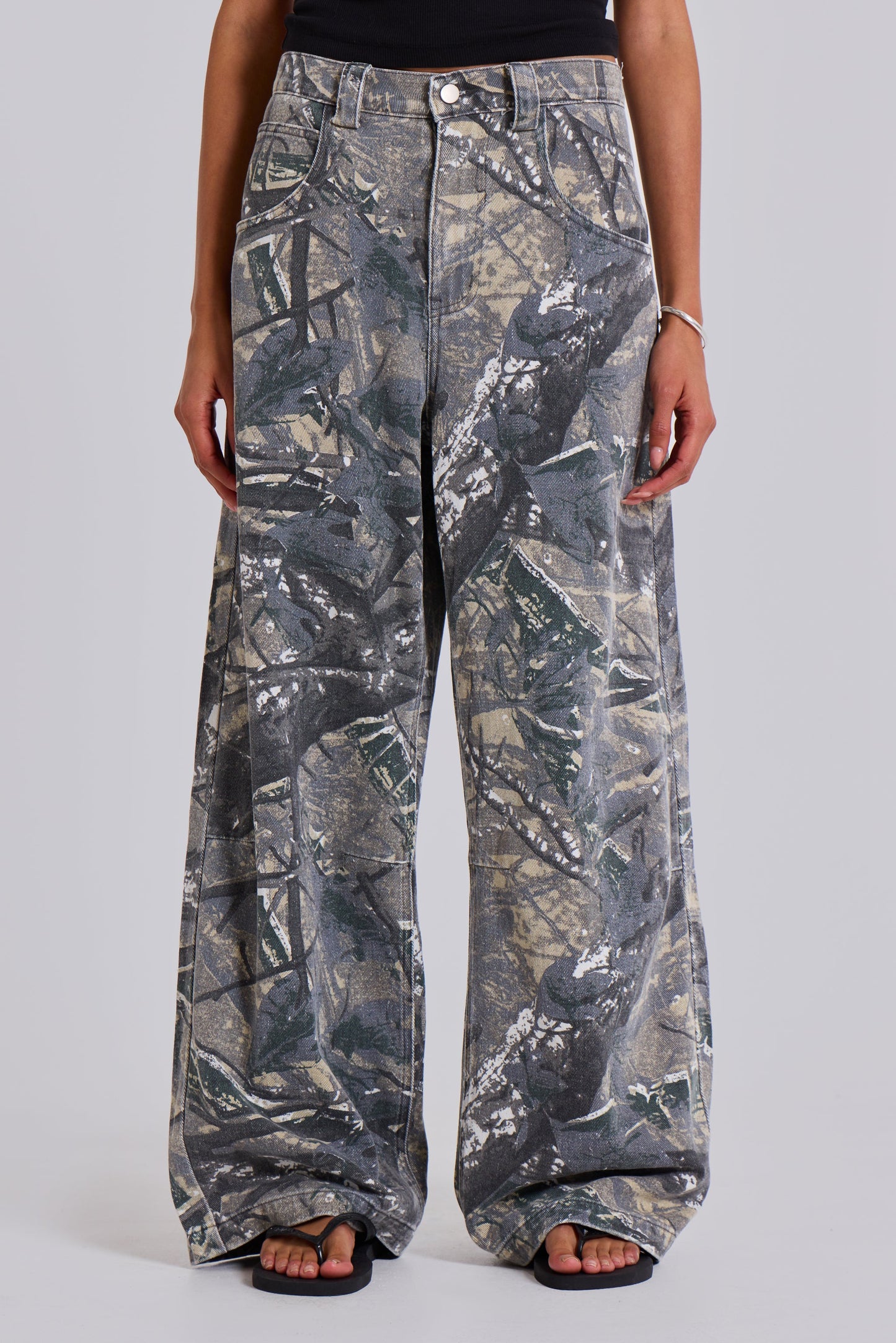 Runa™ | Camo Jeans