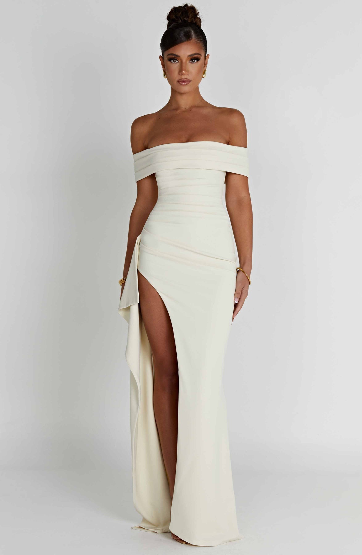 Victoria™ | Maxi off-shoulder jurk met split